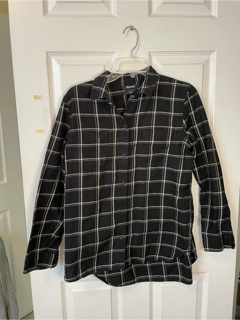 Madewell women’s plaid Black Windowpane Button-Up Shirt medium